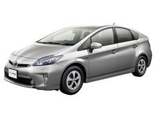 トヨタ プリウスPHV