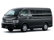 トヨタ ハイエース 2枚目