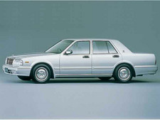日産 セドリックセダン