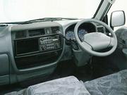 日産 バネット 4枚目