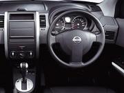 日産 エクストレイル 4枚目
