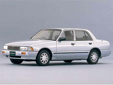 日産 クルー
