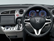 ホンダ ストリーム 4枚目