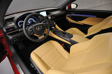 LEXUS RC(レクサス・アールシー)[東京モーターショー2013 参考出品車]