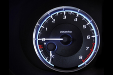 スバル「レヴォーグ」