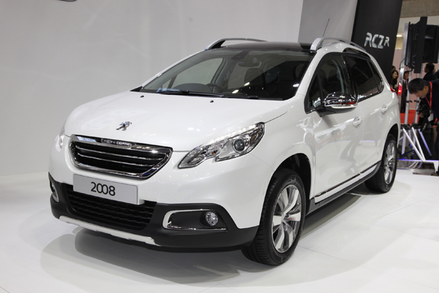 【東京モーターショー2013 現地速報】来春、日本へ導入される208ベースのコンパクトSUV「プジョー 2008」!