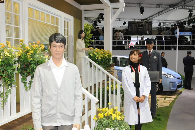 【綺麗な女医さんは好きですか？】安枝瞳の東京モーターショー診察中！【トヨタ編】