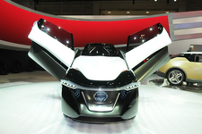 日産　ブレイドグライダー