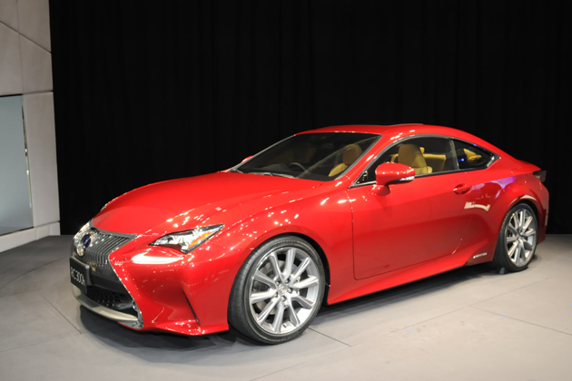 レクサスRC300h