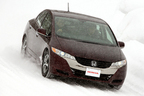 ホンダ FCXクラリティ 雪上試乗レポート