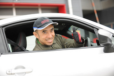 スバル BRZとマリオ高野氏（マリオ二等兵）